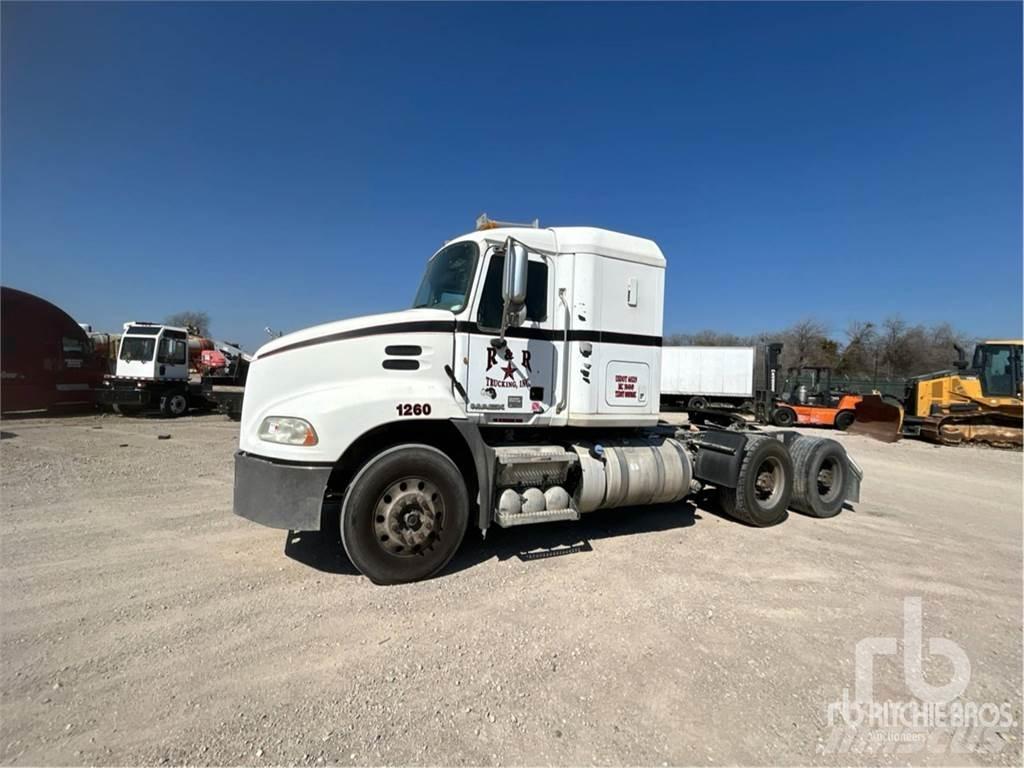 Mack CXU613 Truck Tractor Units