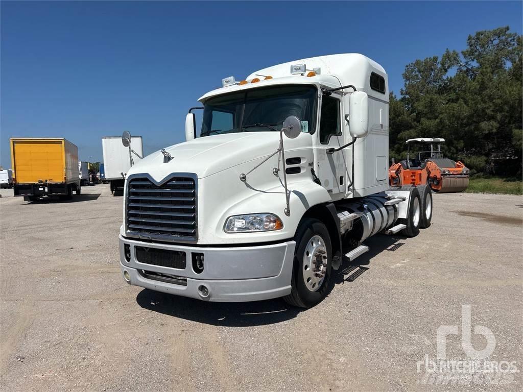 Mack CXU613 Truck Tractor Units
