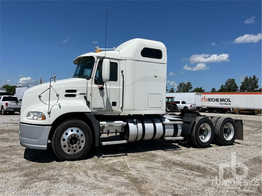 Mack CXU613 Truck Tractor Units