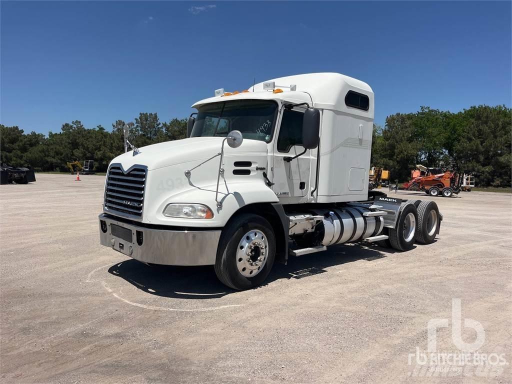 Mack CXU613 Truck Tractor Units