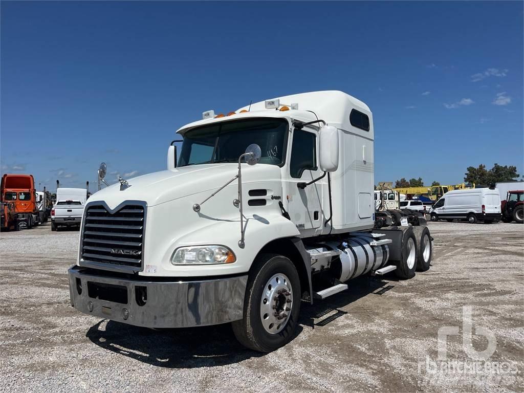 Mack CXU613 Truck Tractor Units