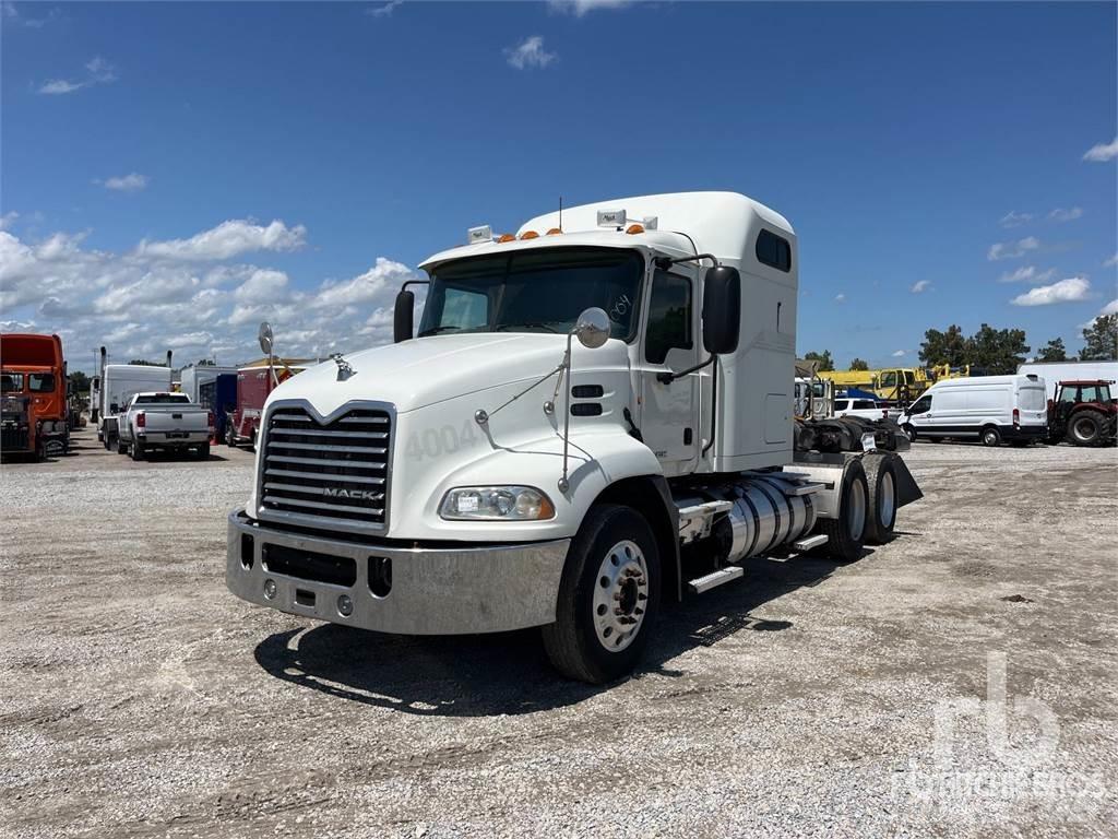 Mack CXU613 Truck Tractor Units