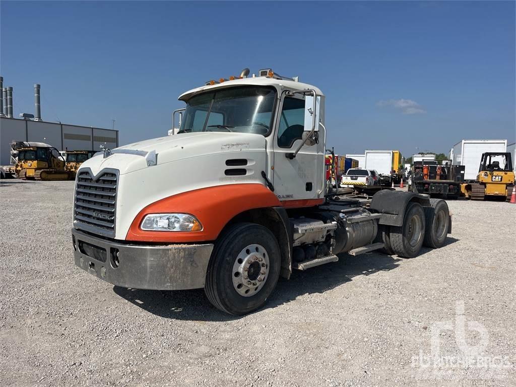 Mack CXU613 Truck Tractor Units