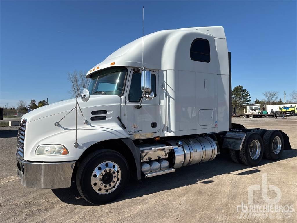 Mack CXU613 Truck Tractor Units