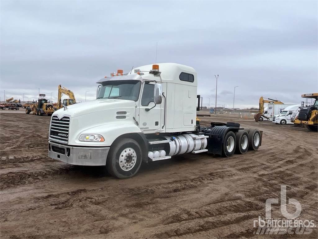 Mack CXU614 Truck Tractor Units