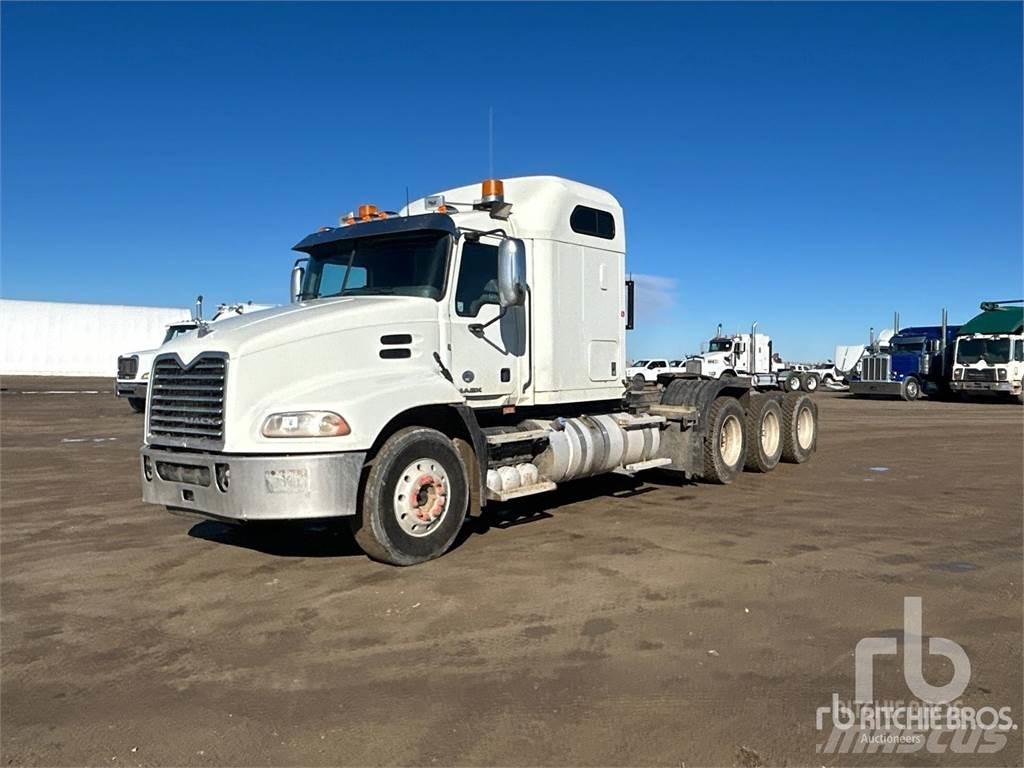 Mack CXU614 Truck Tractor Units