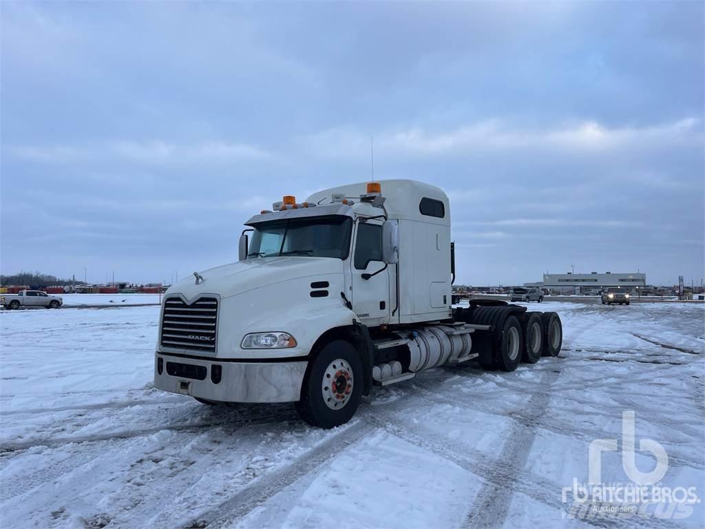 Mack CXU614 Truck Tractor Units