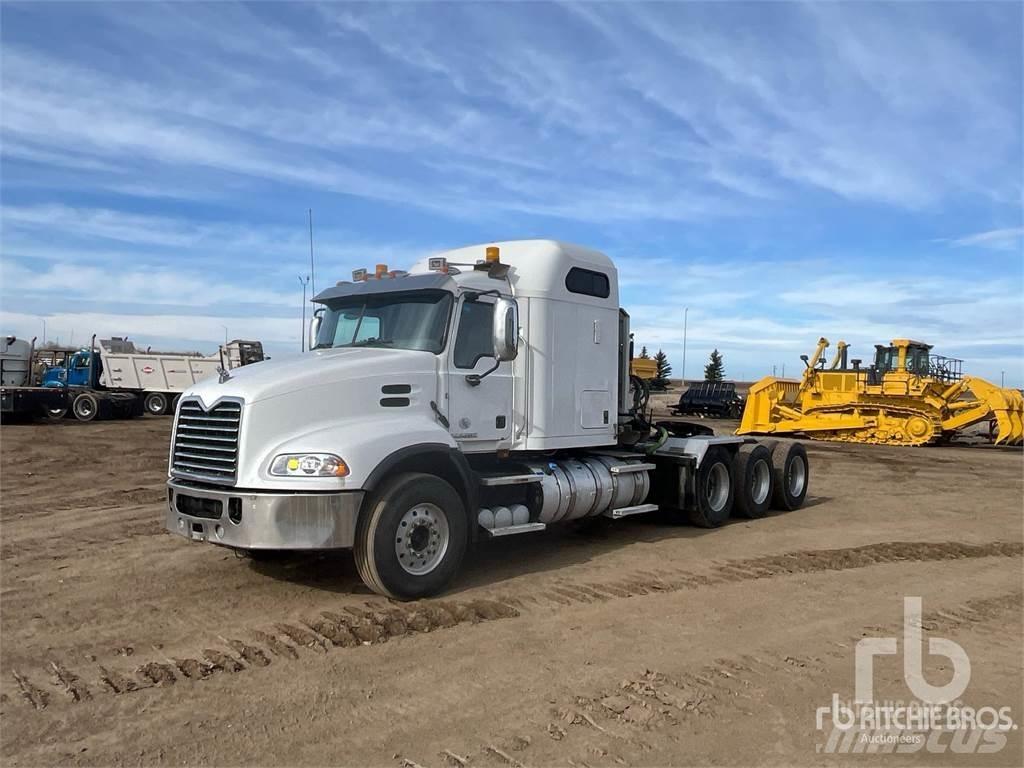 Mack CXU614 Truck Tractor Units