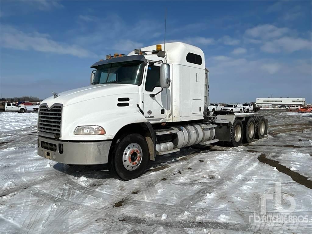 Mack CXU614 Truck Tractor Units