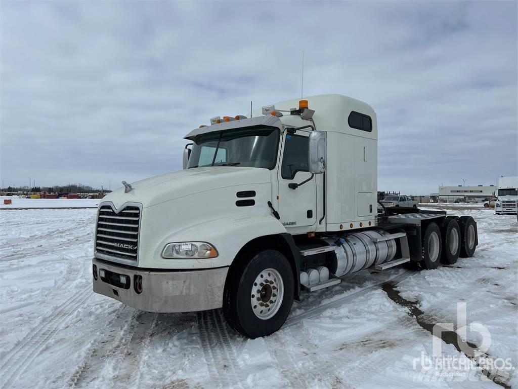 Mack CXU614 Truck Tractor Units