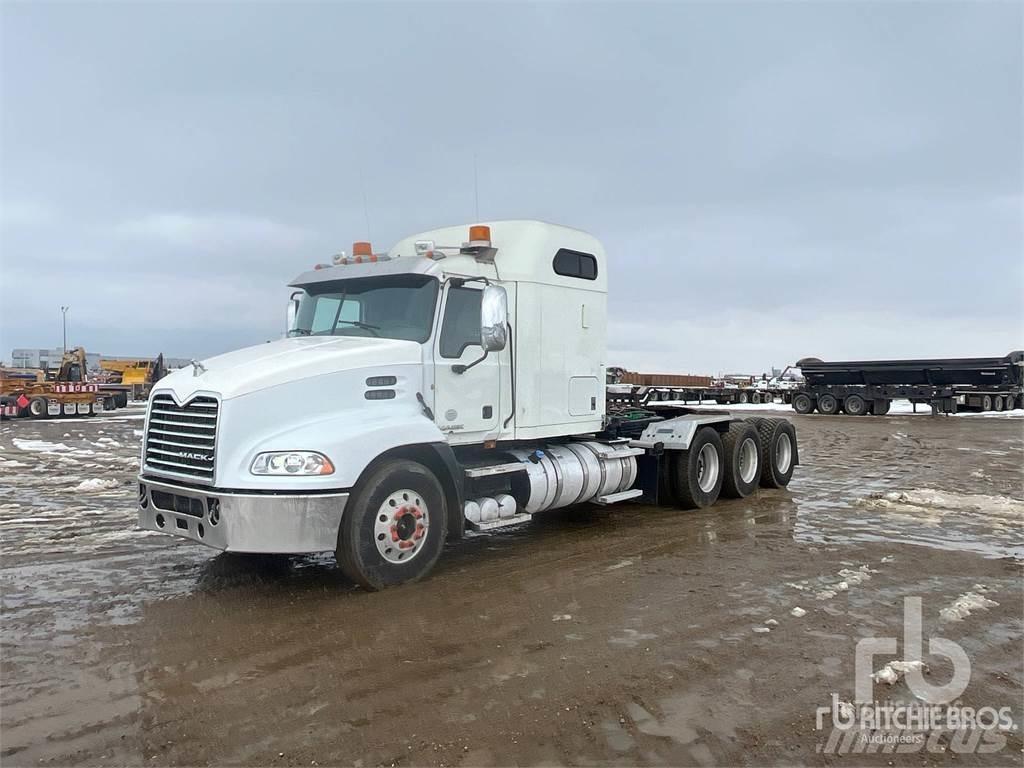 Mack CXU614 Truck Tractor Units