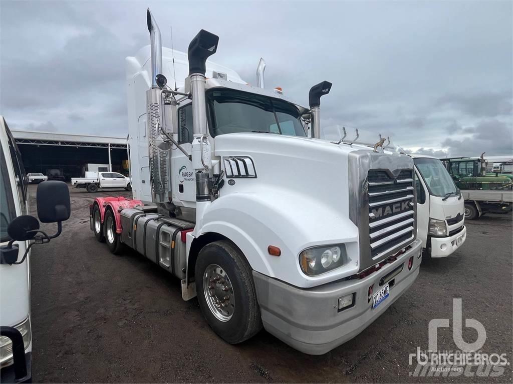 Mack TRIDENT Truck Tractor Units