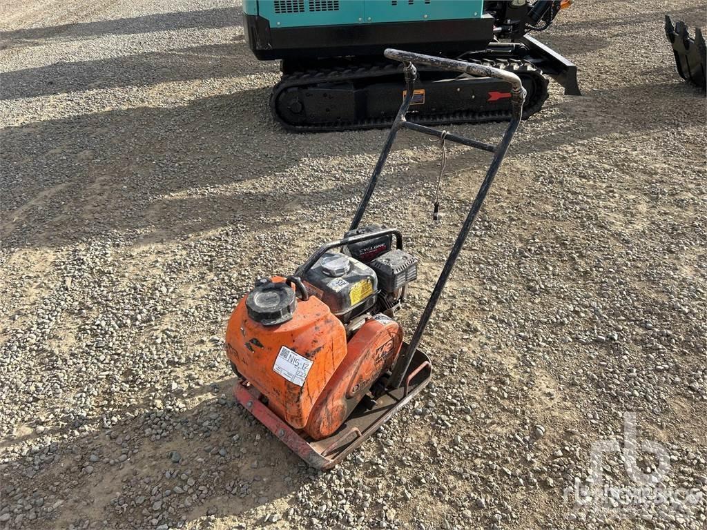 Mikasa MVC88 Vibrator compactors