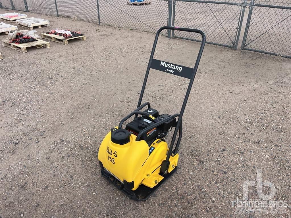 Mustang LF88D Vibrator compactors