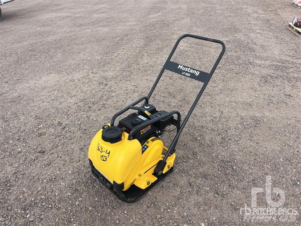 Mustang LF88D Vibrator compactors