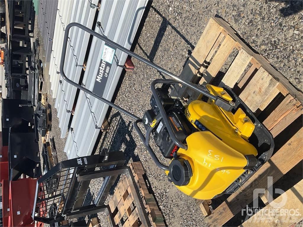 Mustang LF88D Vibrator compactors