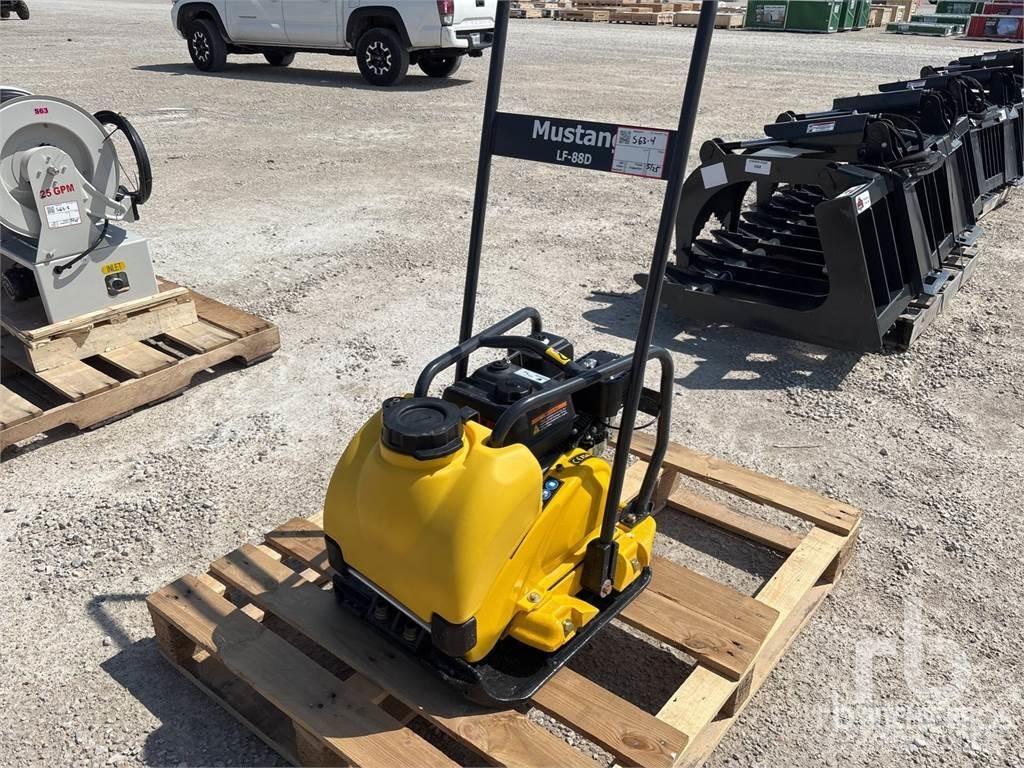 Mustang LF88D Vibrator compactors