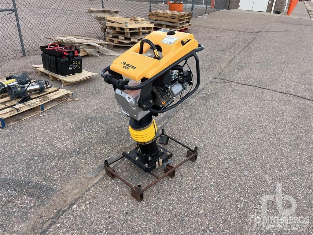 Mustang ML80E Vibrator compactors