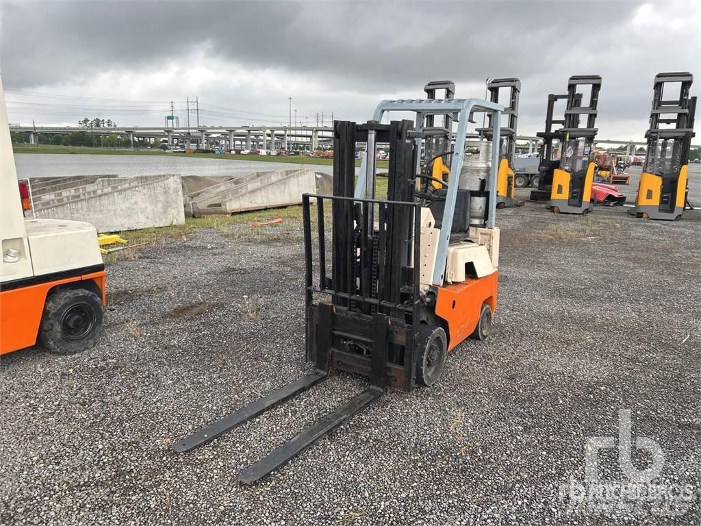 Nissan CF01A15V Diesel trucks