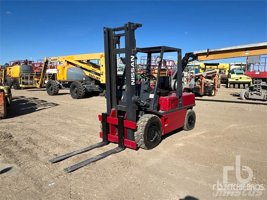 Nissan PF60 Diesel trucks