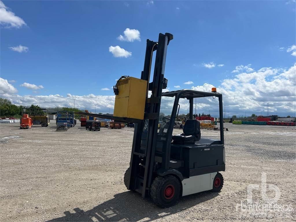 OM EU25 Electric forklift trucks