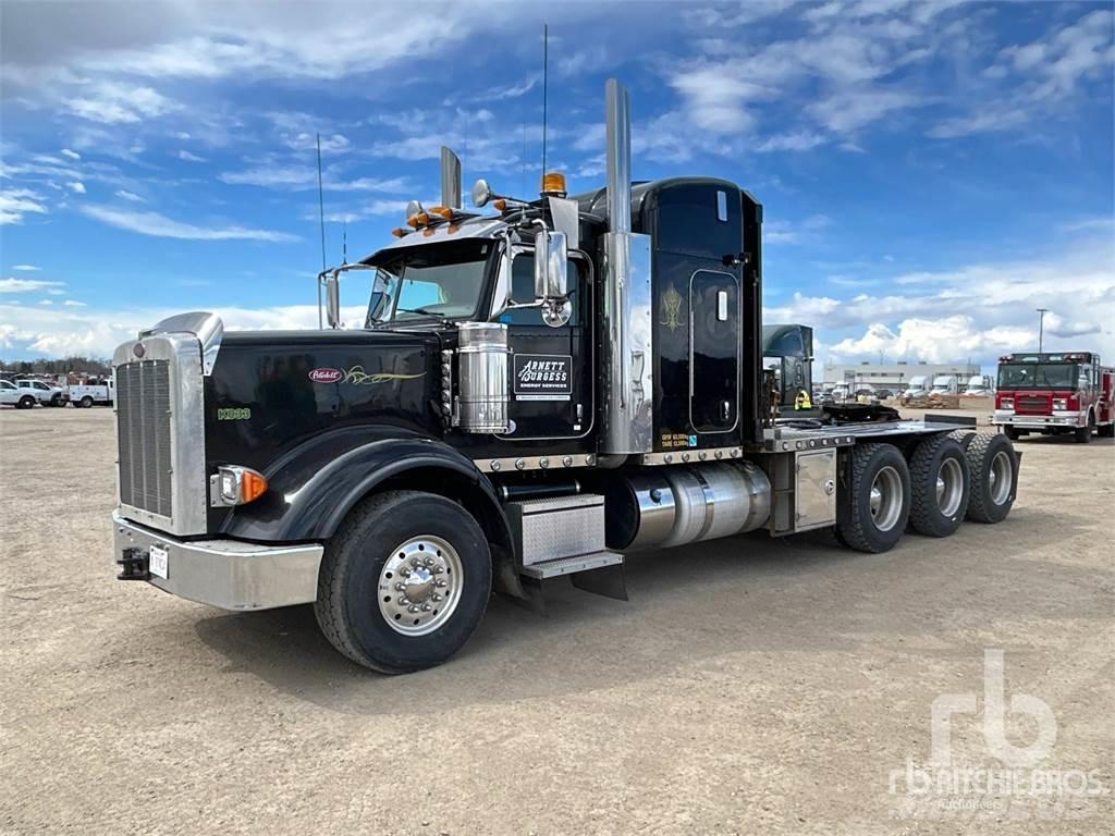 Peterbilt 367 Truck Tractor Units