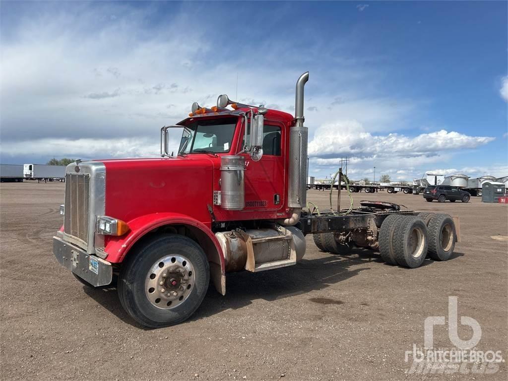 Peterbilt 379 Truck Tractor Units