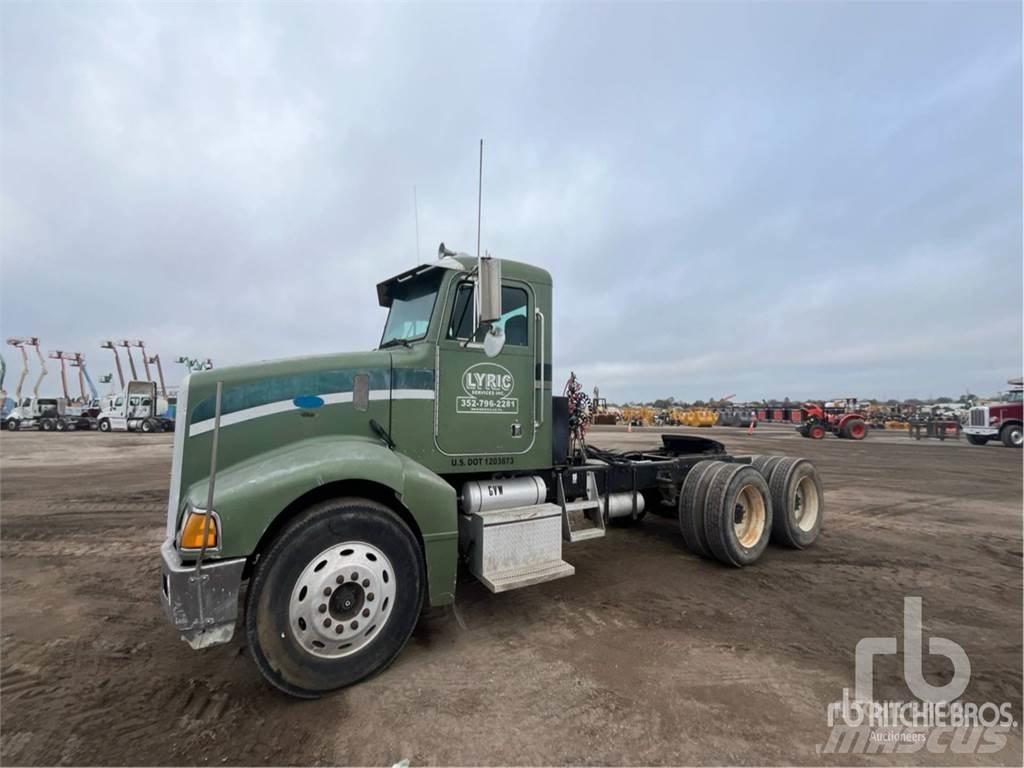 Peterbilt 385 Truck Tractor Units