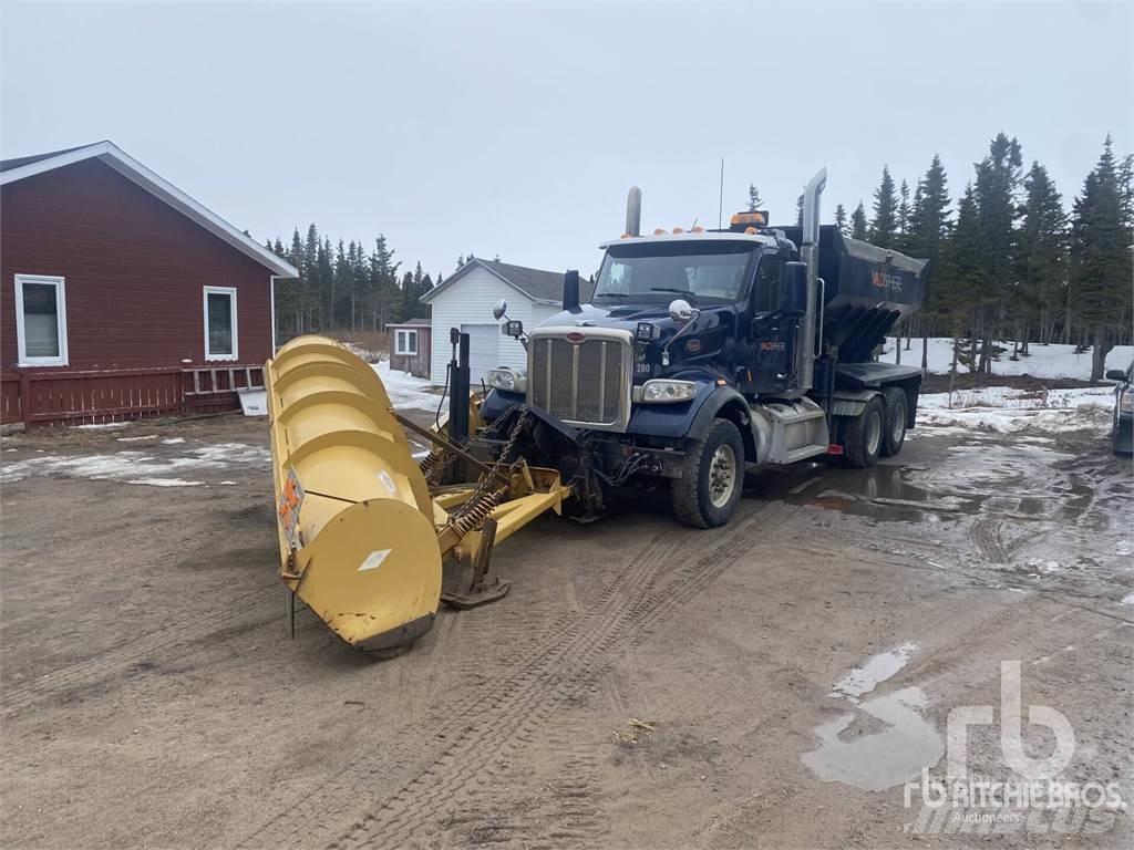 Peterbilt 567 Snow blades and plows