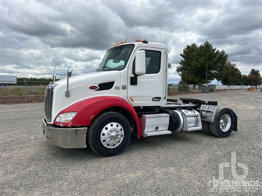 Peterbilt 579 Truck Tractor Units