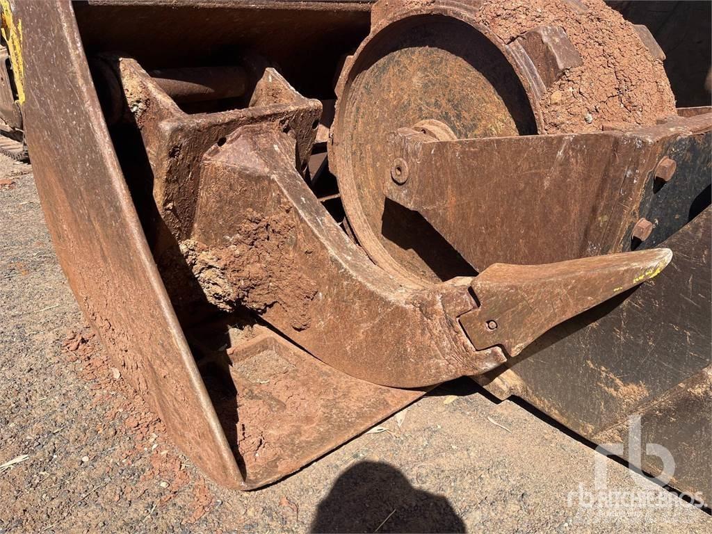  Q/C Scarifiers