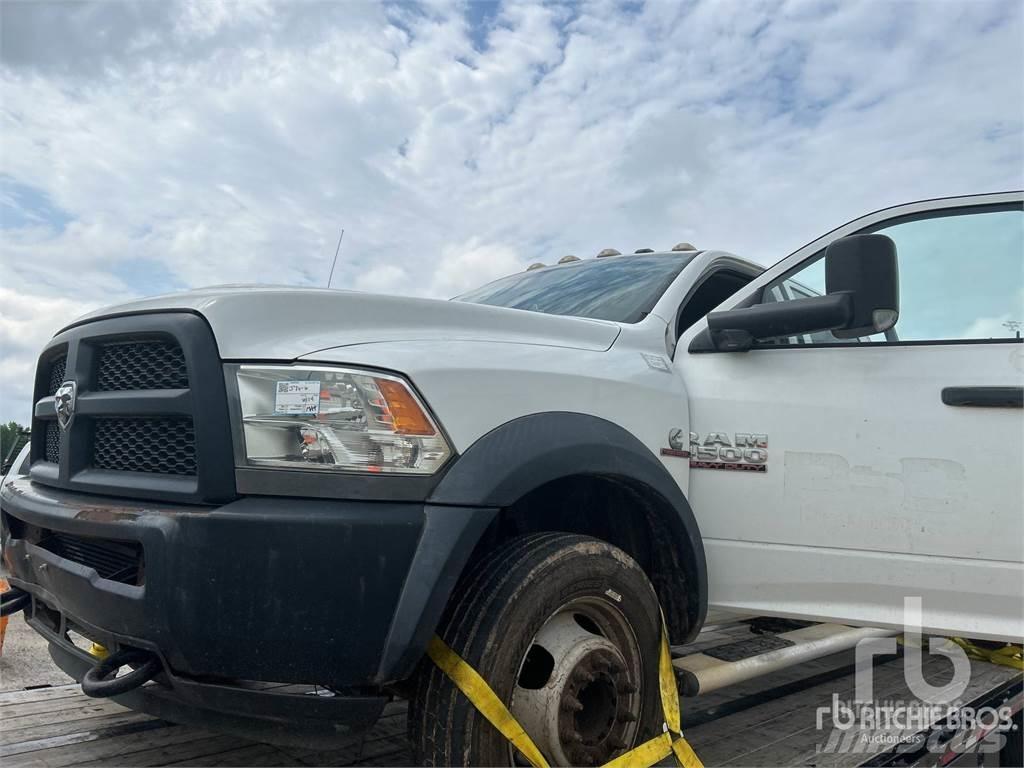RAM 4500 Flatbed/Dropside trucks