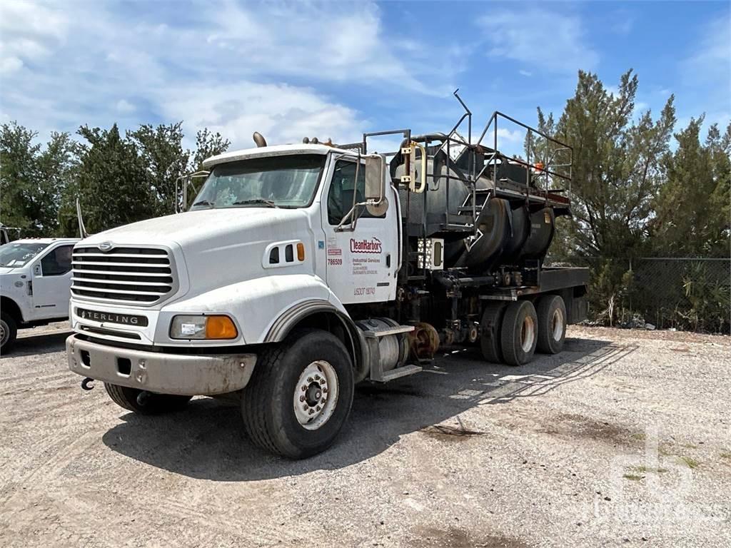 Sterling L9500 Sewage disposal Trucks