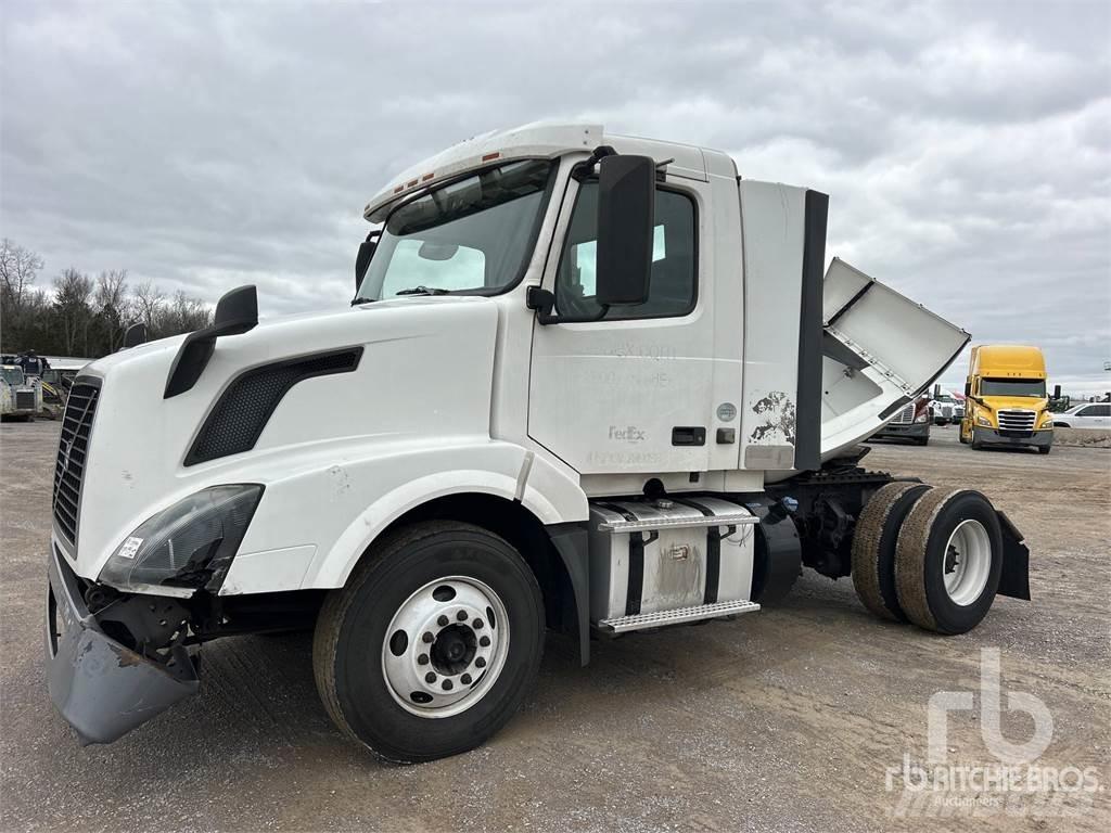 Volvo VNL Truck Tractor Units