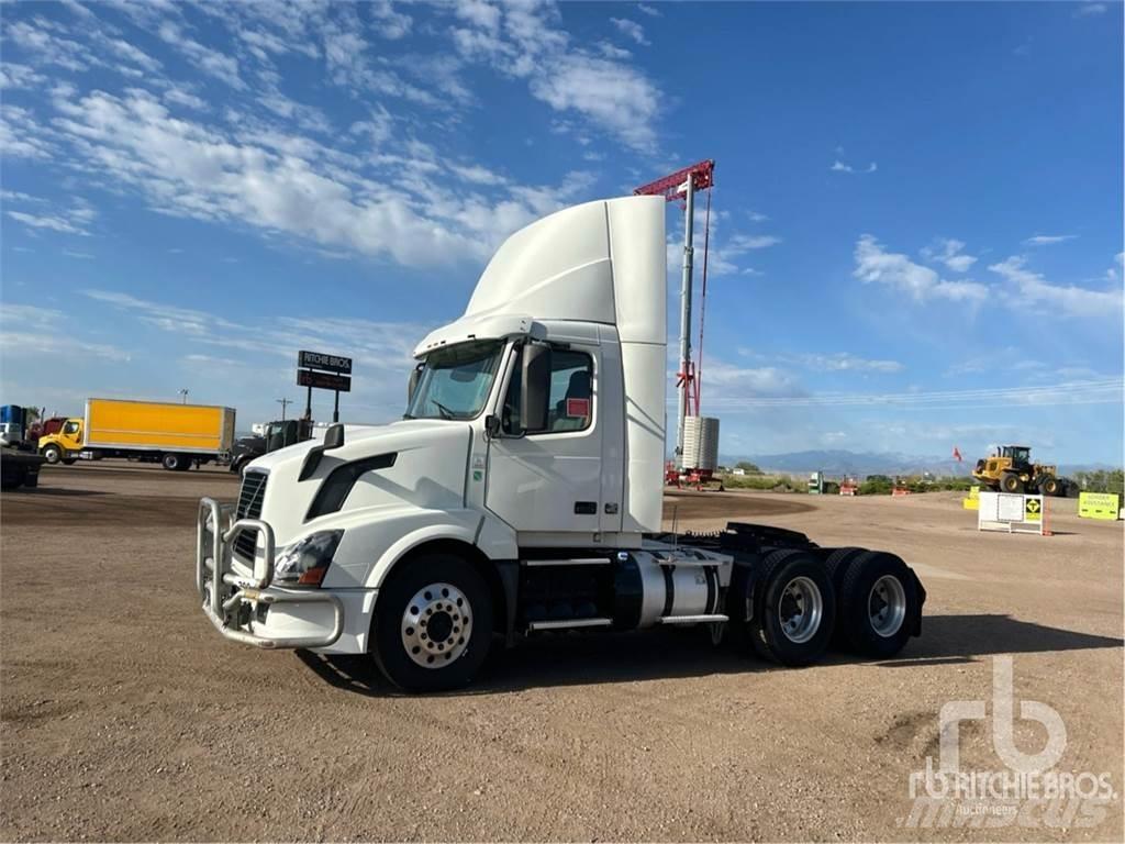 Volvo VNL300 Truck Tractor Units