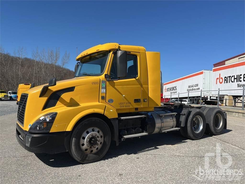 Volvo VNL300 Truck Tractor Units