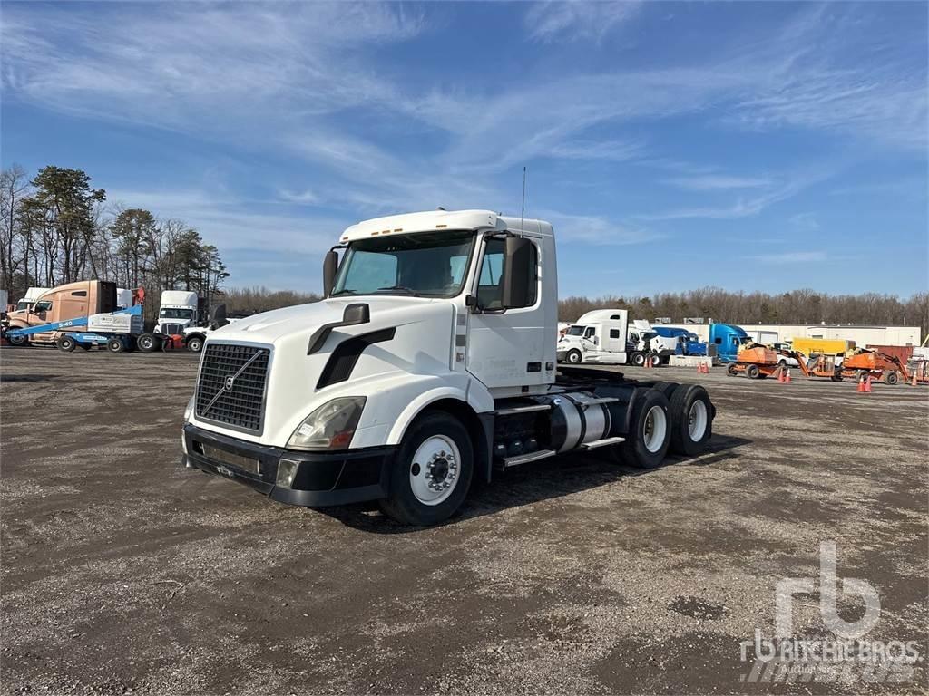 Volvo VNL300 Truck Tractor Units