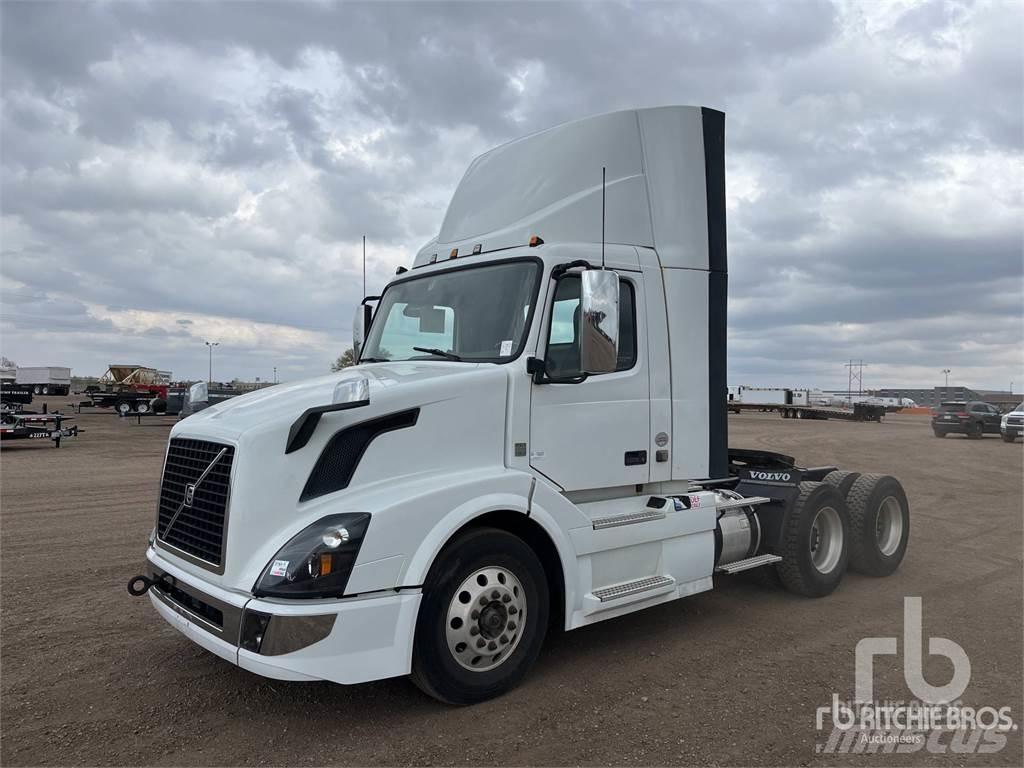 Volvo VNL64 Truck Tractor Units