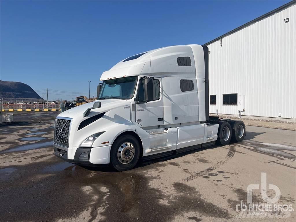 Volvo VNL64760 Truck Tractor Units