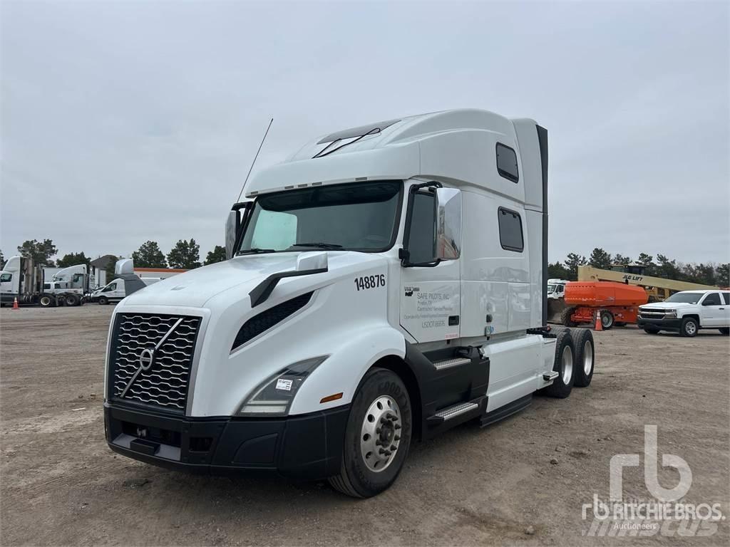 Volvo VNL670 Truck Tractor Units