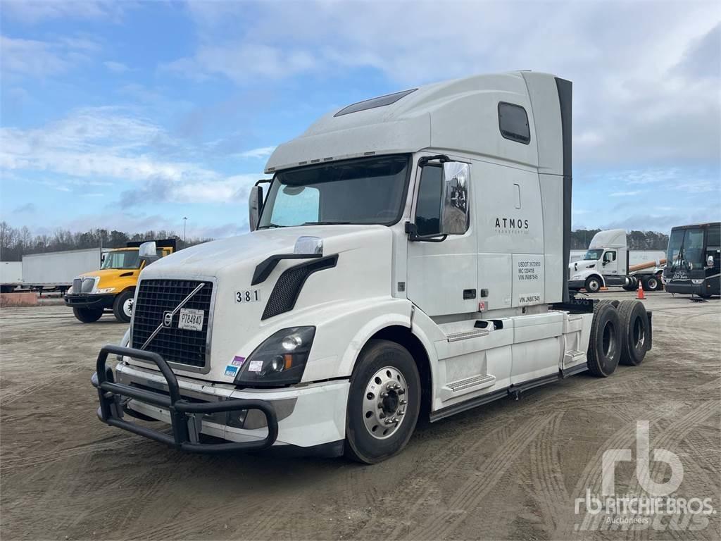 Volvo VNL670 Truck Tractor Units