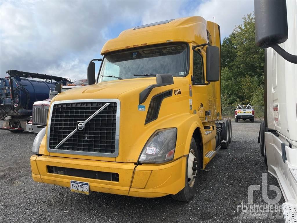 Volvo VNL670 Truck Tractor Units