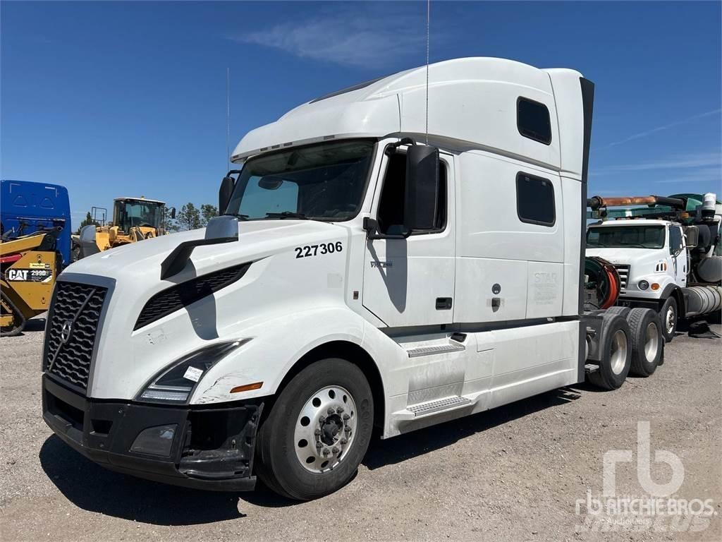 Volvo VNL860 Truck Tractor Units
