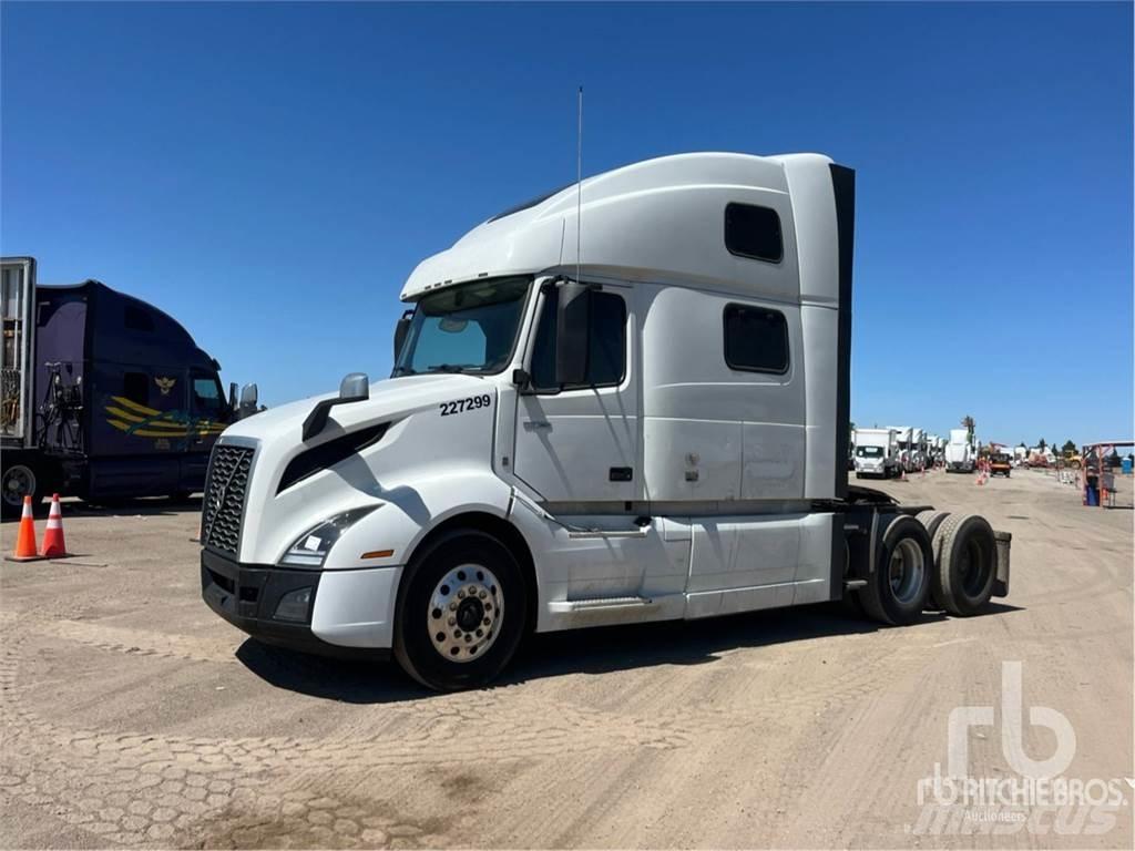 Volvo VNL860 Truck Tractor Units