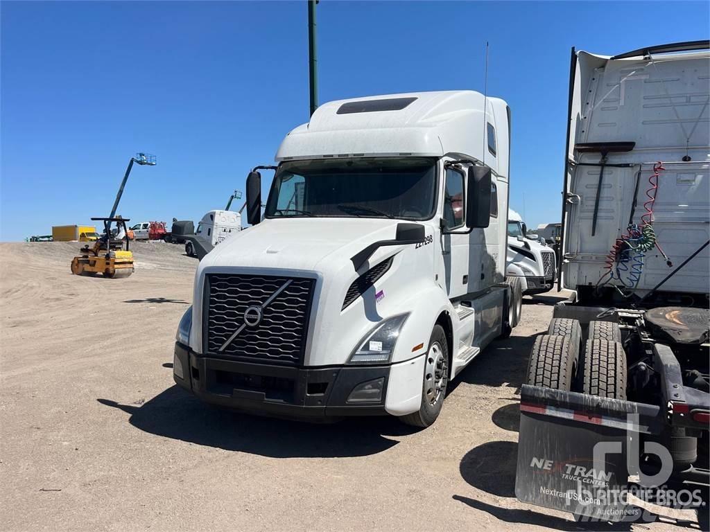 Volvo VNL860 Truck Tractor Units