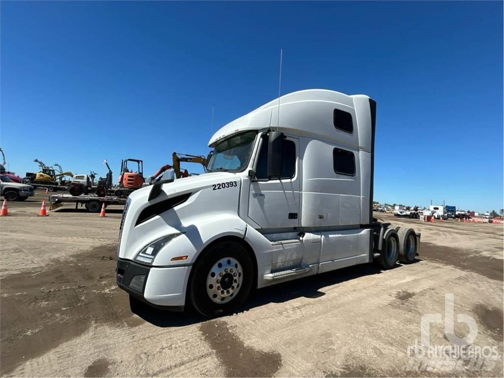 Volvo VNL860 Truck Tractor Units