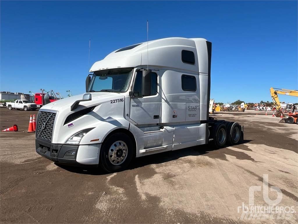 Volvo VNL860 Truck Tractor Units
