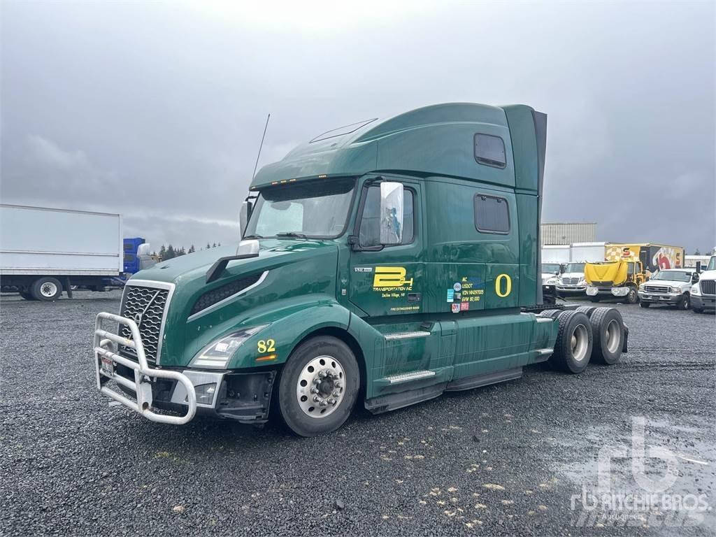 Volvo VNL860 Truck Tractor Units