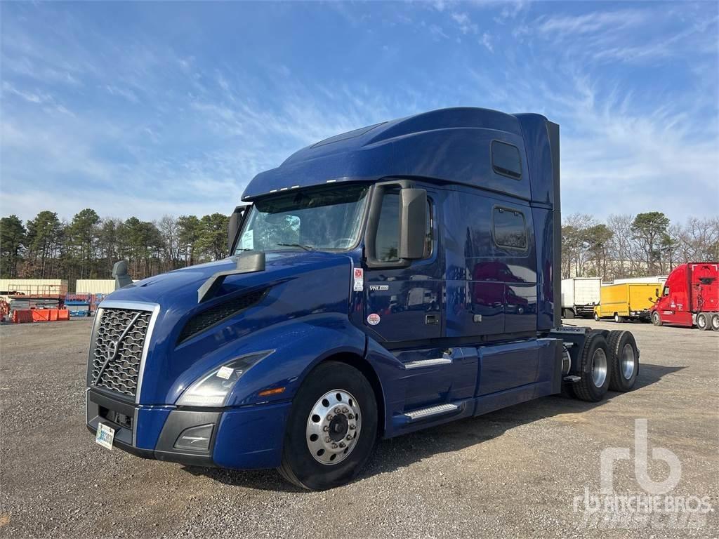 Volvo VNL860 Truck Tractor Units