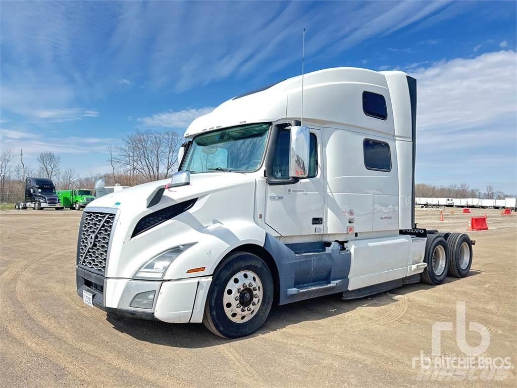 Volvo VNL860 Truck Tractor Units
